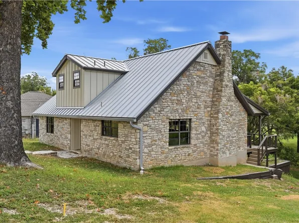 721 Ridgeroad Dr, New Braunfels, TX 78130