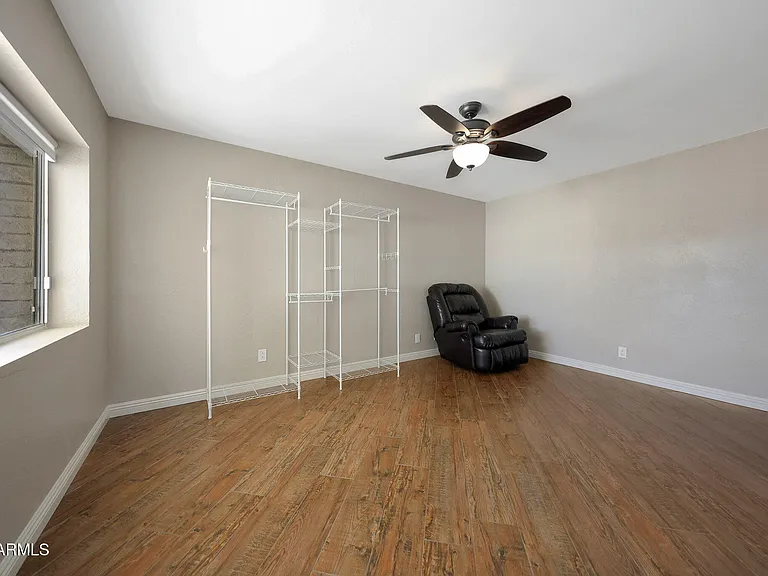 6914 E Highland Rd — Photo 23