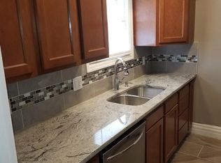 4170 Cass St APT 2, Omaha, NE 68131
