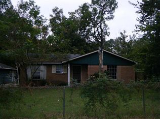 311 Little Buck Dr, Crosby, TX 77532