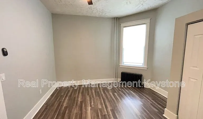 1247 Chartiers Ave #4 — Photo 6