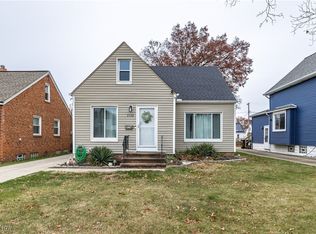 2922 Grovewood Ave, Parma, OH 44134