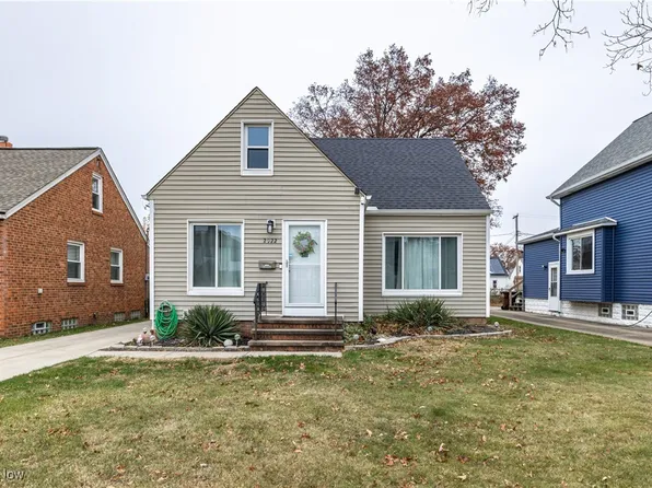 2922 Grovewood Ave, Parma, OH 44134