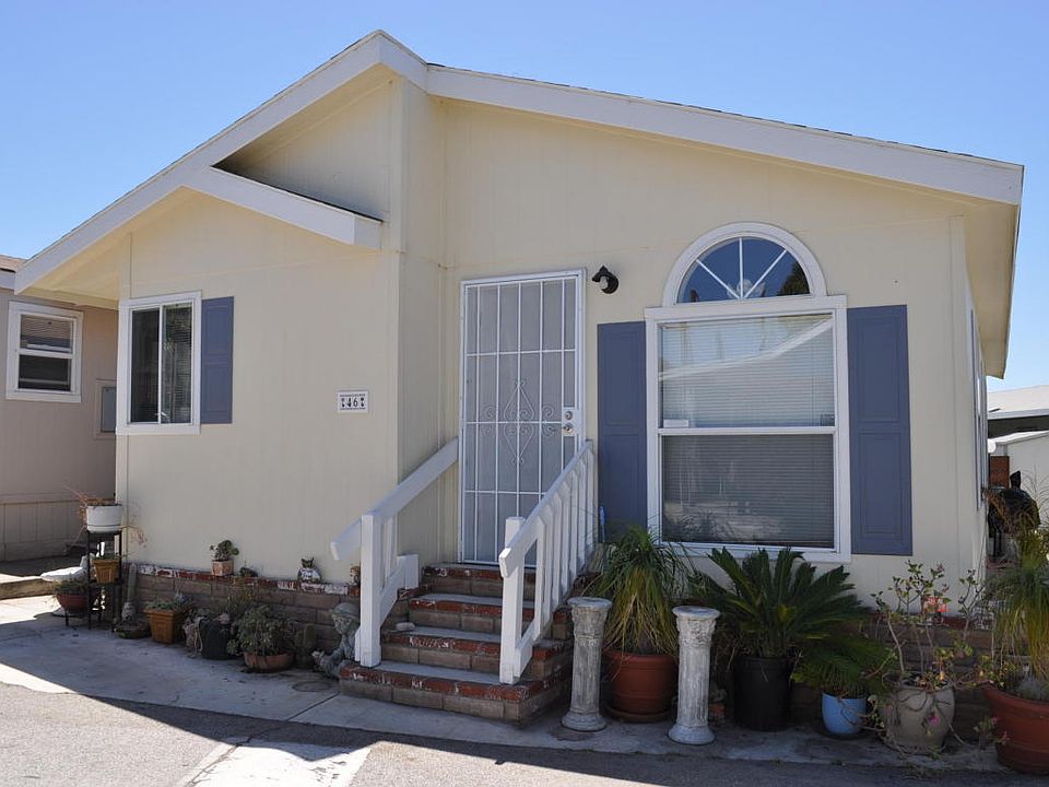 1st image of 46 Magnolia Dr #46
