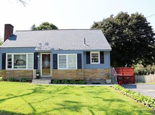95 Wentworth Ave, Lowell, MA 01852