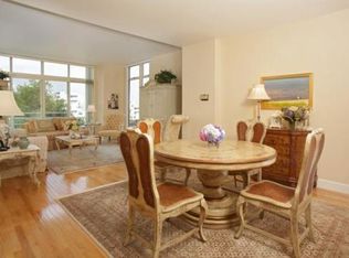 197 8th St APT 312, Charlestown, MA 02129