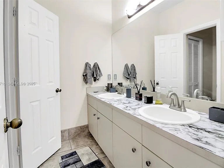 15875 SW 149th Ln — Photo 11