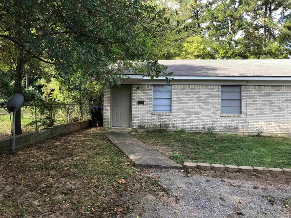 601 Waggoner St, Longview, TX 75604