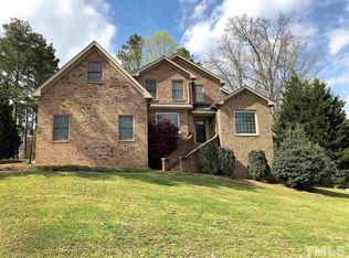 936 Rivers Edge Dr, Graham, NC 27253