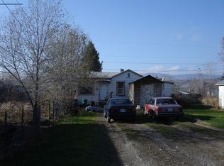 314 Edmonds St, Omak, WA 98841