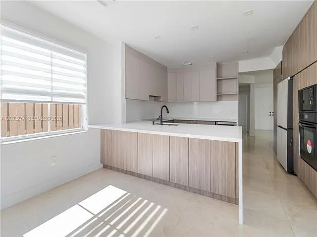 8551 NW 110th Ave — Photo 18