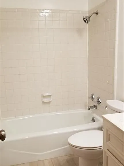 3400 N Cynthia St — Photo 3