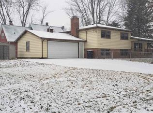 3800 27th Ave, Rock Island, IL