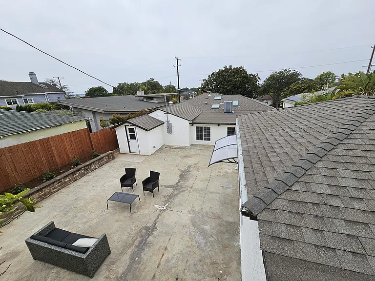3362 Colonial Ave — Photo 16