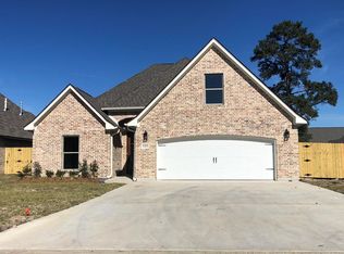 8370 Vaquero Dr, Beaumont, TX 77713