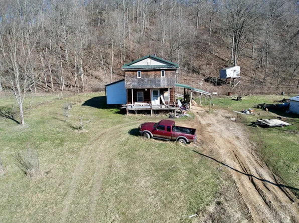 5730 Old Grade Rd, Chesterhill, OH 43728