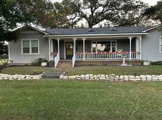 359 Salmon Lake Rd, Grapeland, TX 75844