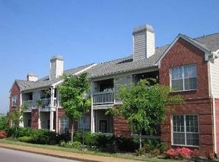 160 Madison Farms Ln, Collierville, TN 38017