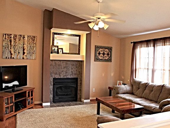 3rd image of 127 Millstone Dr