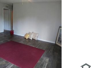 1105 N Ransom St APT E, Gastonia, NC 28052