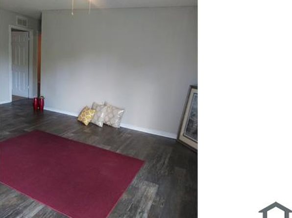 1105 N Ransom St APT E