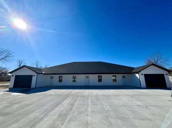 S Park 225,239,251, 225-239-251 S Park St, Sullivan, MO 63080