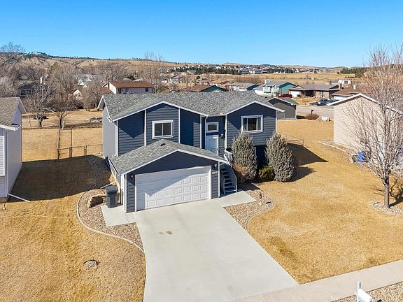 2nd image of 4517 Three Rivers Dr