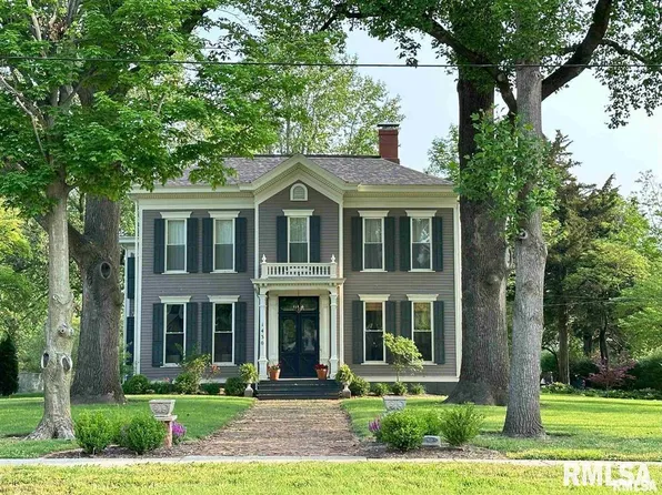 1430 W Lafayette Ave, Jacksonville, IL 62650