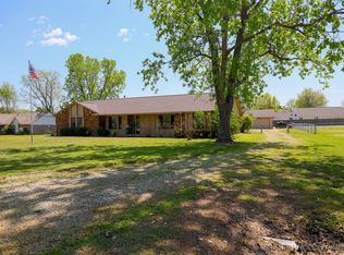 24008 E 76th St S, Broken Arrow, OK 74014