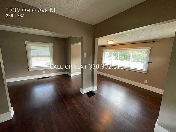 3rd image of 1739 Ohio Ave NE