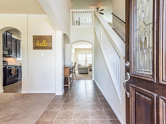 5th image of 6615 Hawkins Hill Ln
