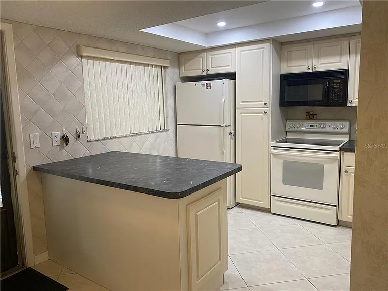 2440 Winding Creek Blvd #108 — Photo 3