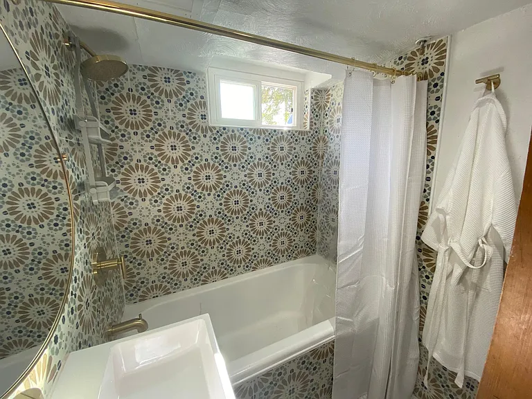 615 Gunnison Ave #617-1/2 — Photo 9