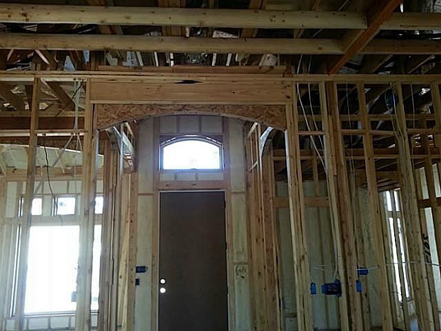 1st image of 226 Prairie Creek Way