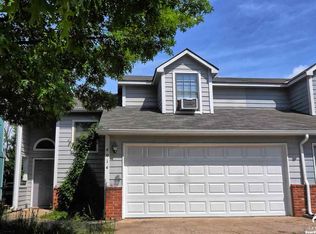 4014 Overland Dr, Lawrence, KS 66049
