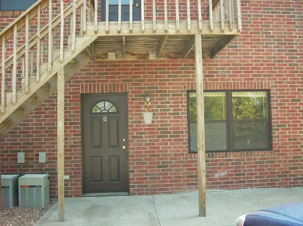 710 Wilkes Dr, Warrensburg, MO