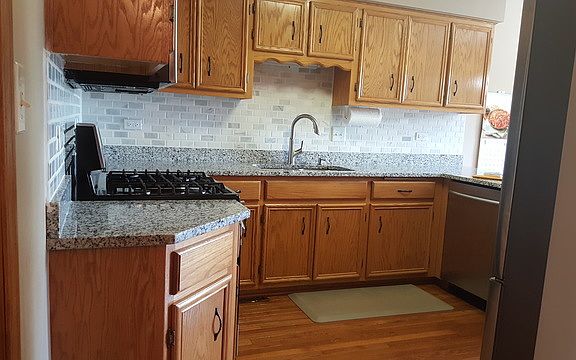 3rd image of 17404 Carlyle Ct