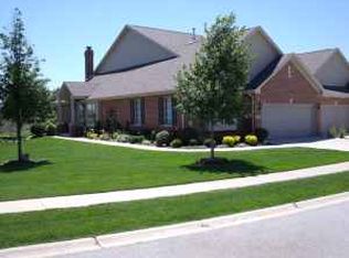 12573 Royal Gorge Ct, Mokena, IL 60448