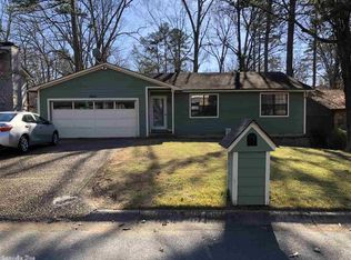 7913 Lassie Ln, Little Rock, AR 72204