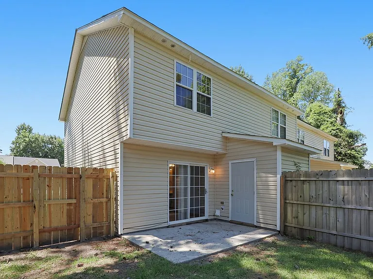 100 Pisgah Ct — Photo 15