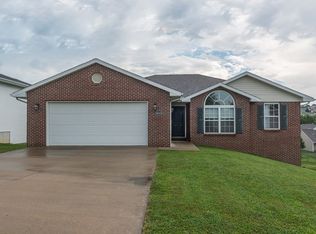 4043 Scarborough Way, Jefferson City, MO 65109