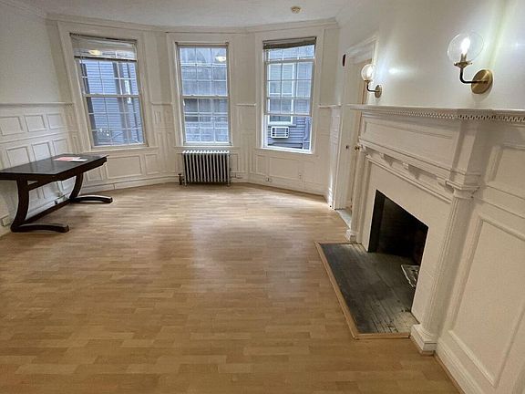 5th image of 112 Waterman St #2