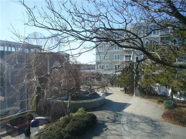 62 Harbour Close, New Haven, CT 06519