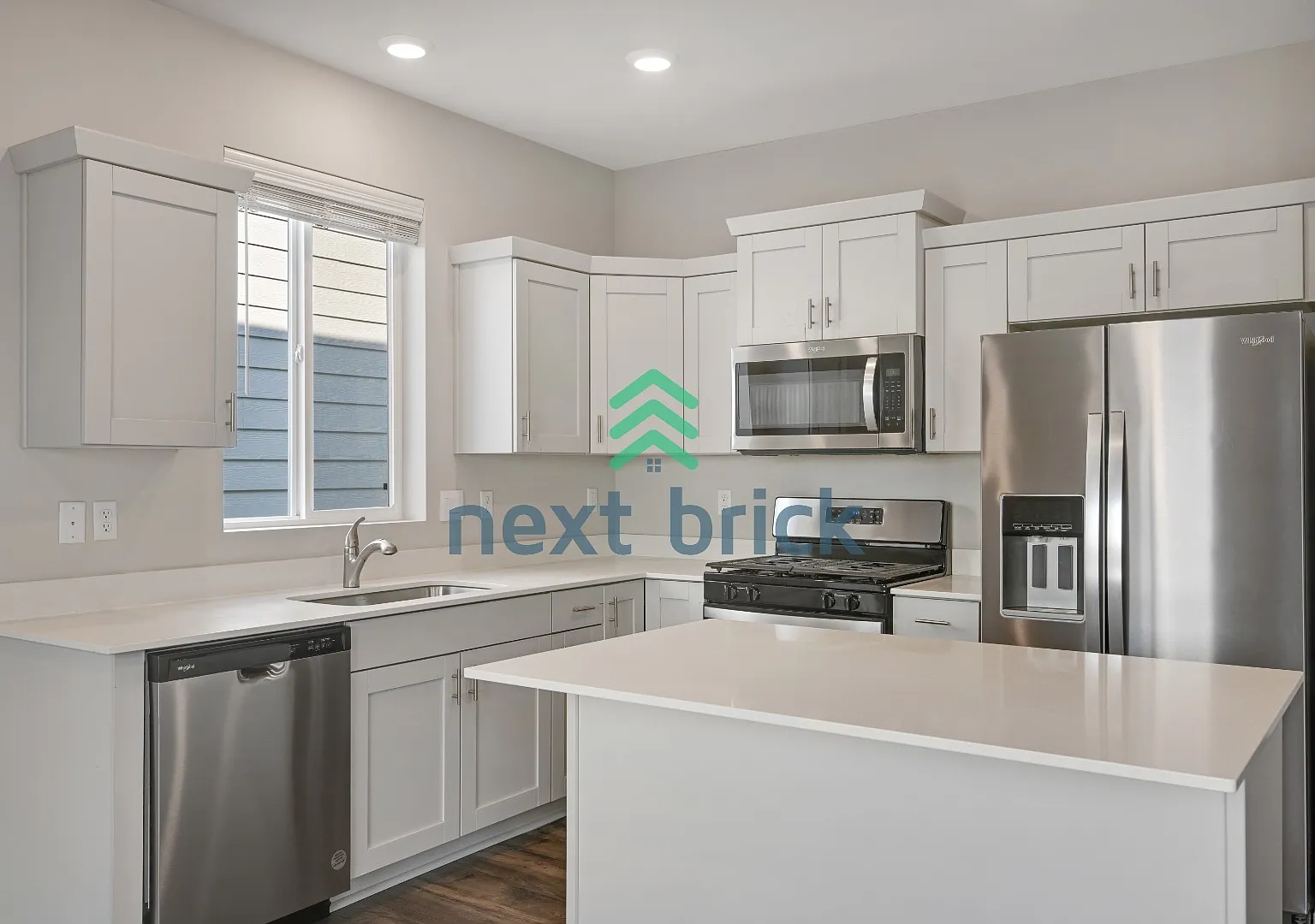 "Charming 3-Bed Home with 2.5 Baths in Picturesque Snohomish 1720 Sq. Ft. of Comfort Awaits!" — Photo 3