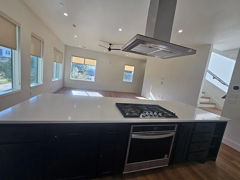 2139 Mail Ave #101 — Photo 8
