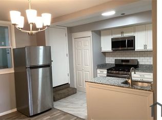 4822 Midline Rd, Baltimore, MD 21206