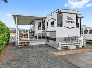 200 Corfield St N #208, Parksville, BC V9P 1N9