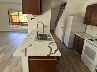 105 Peach Ter #1, Santa Cruz, CA 95060