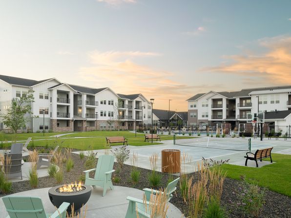 Star Crest Ranch | 680 S Calhoun Pl, Star, ID