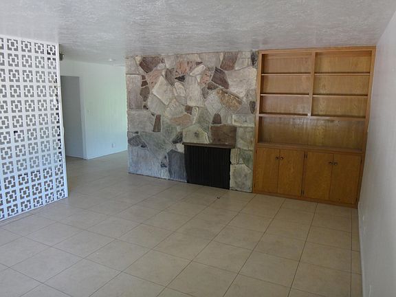 5th image of 4551 Valmonte Dr